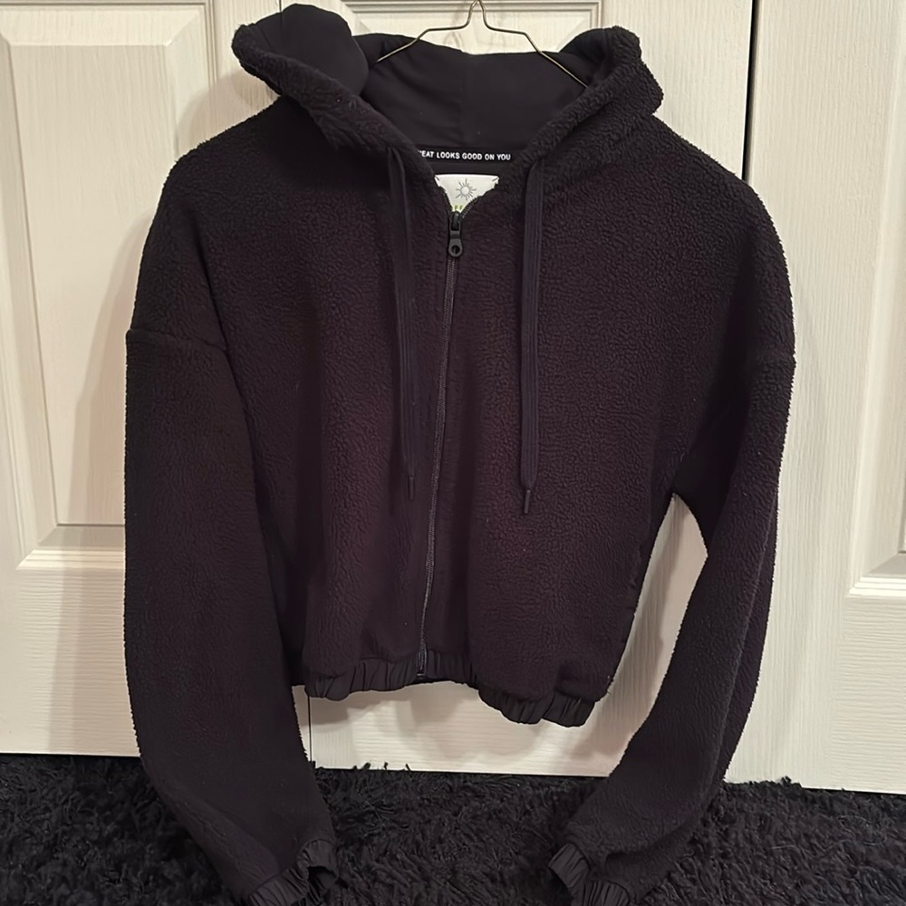 Offline by Aerie Cropped Black Zipup